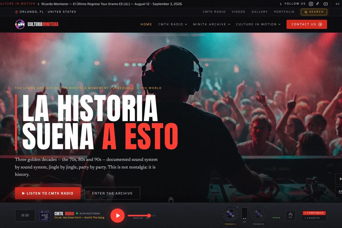 CulturaMiniteka homepage — "La historia suena a esto" over a DJ silhouette with the radio console below